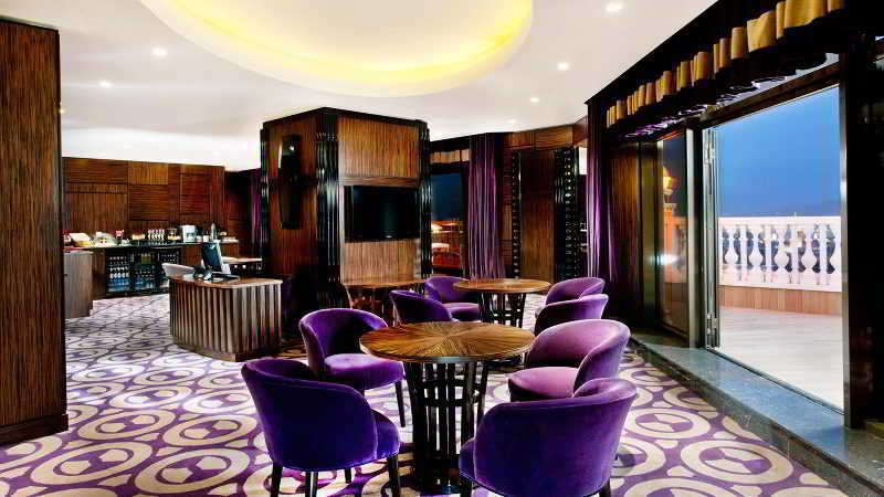 Sheraton Batumi Hotel Exterior photo The Club lounge at Beijing Capital International Airport